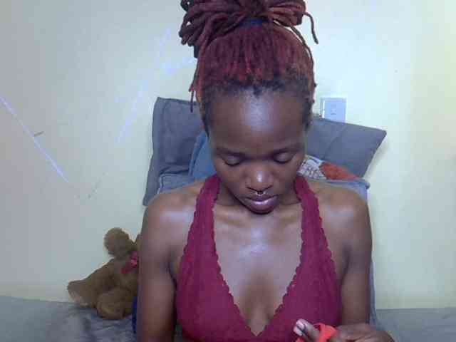 Eboniana Live Webcam on BongaCams