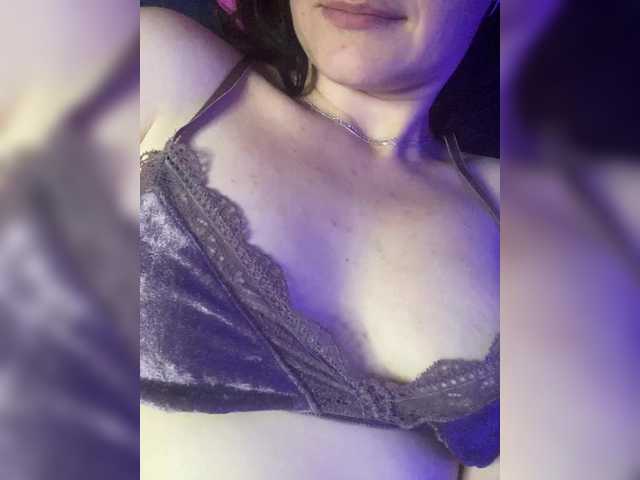 ariellas cam belle