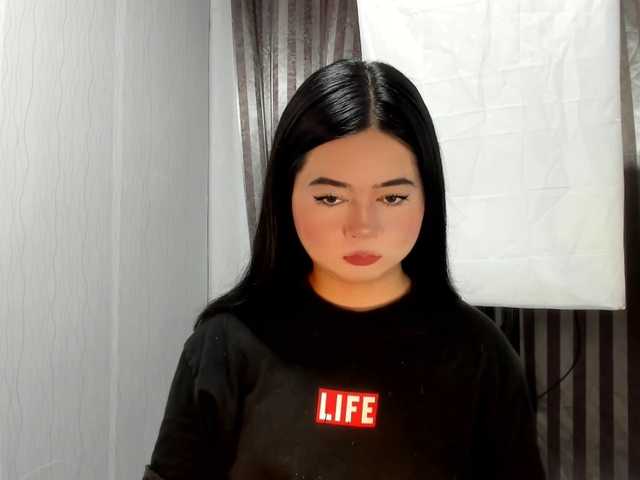 candymuse live webcam show