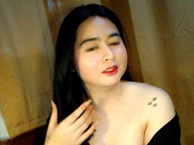 candymuse Live Webcam on BongaCams