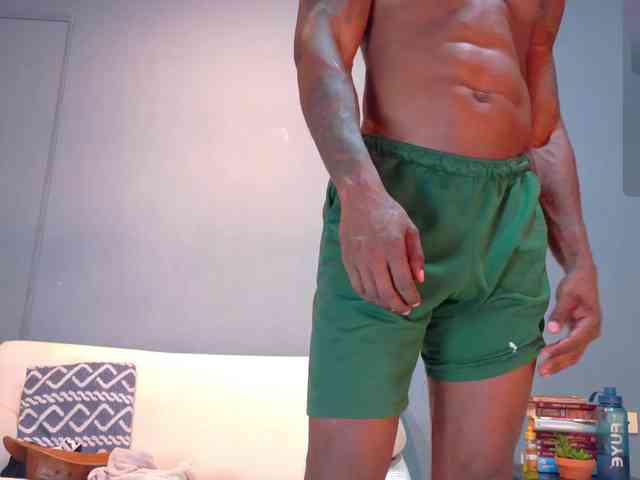 iker-bigdick Sex Cam Show