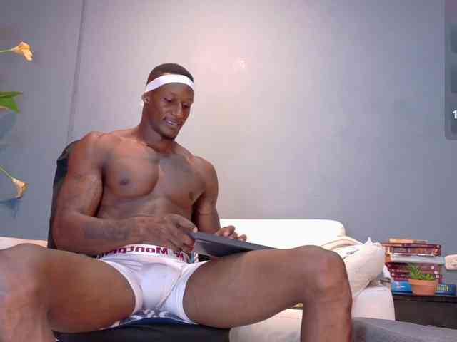 iker-bigdick Sex Cam Show