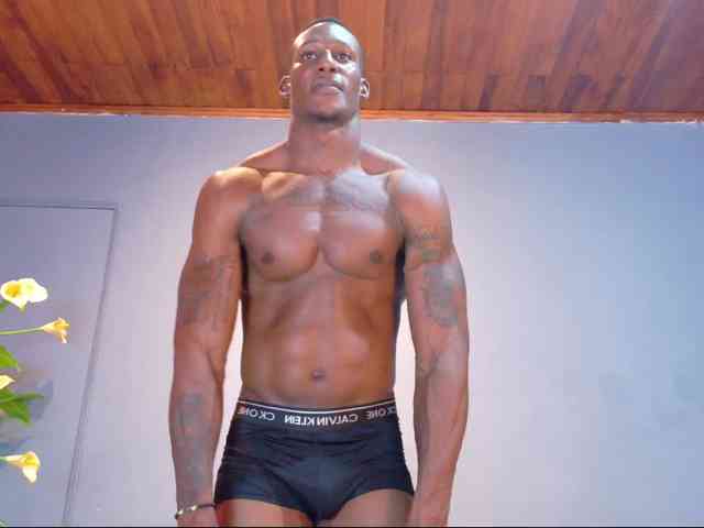 iker-bigdick Live Webcam on BongaCams