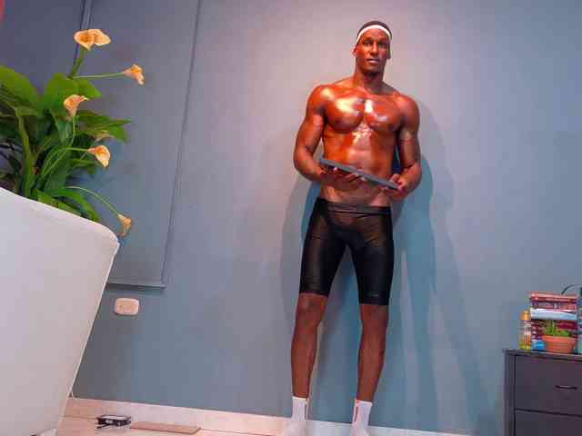 iker-bigdick Sex Cam Show