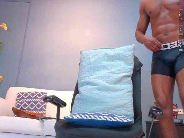 iker-bigdick Sex Cam Show