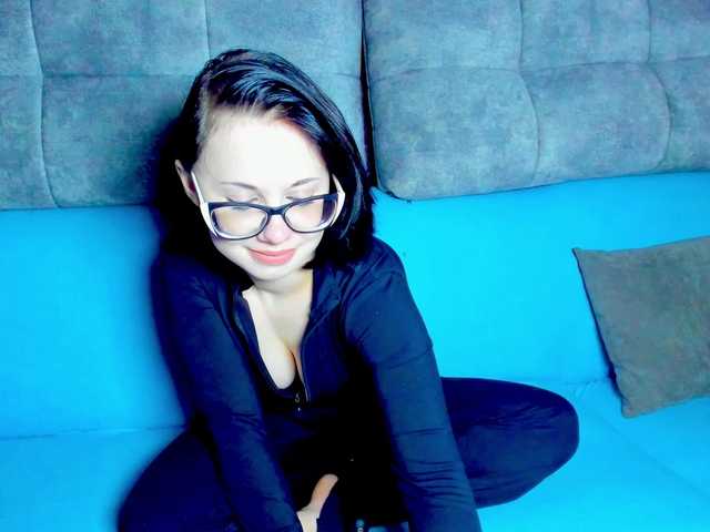 MelissiaMissa live cam on BongaCams