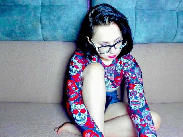 MelissiaMissa live cam on BongaCams