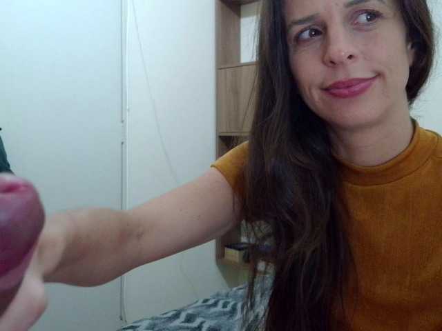 august-laura live webcam show