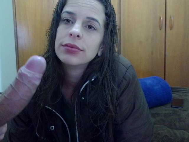 august-laura live cam on BongaCams