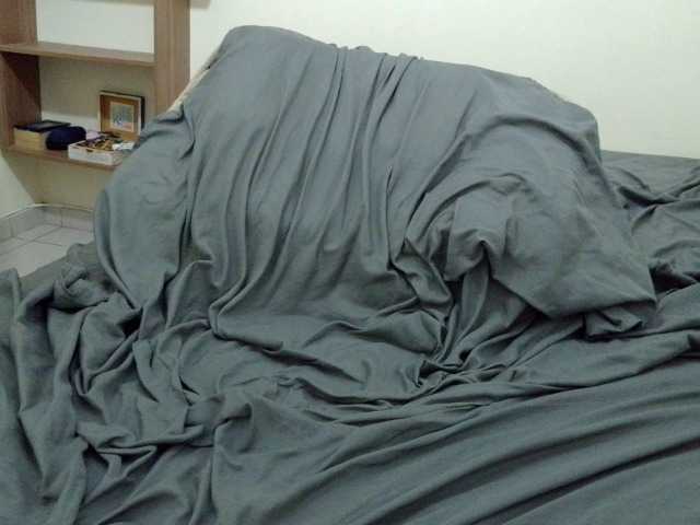 august-laura live cam