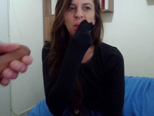 august-laura Live Cam on BongaCams