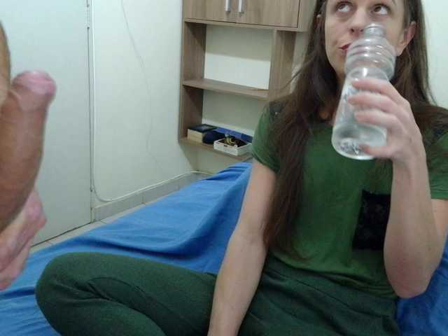 august-laura live webcam show