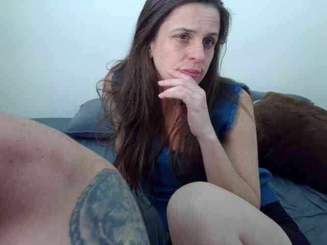 Modelo: august-laura