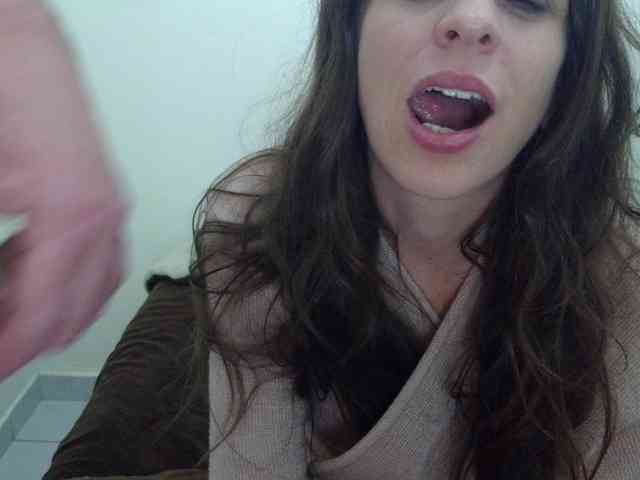 Modelo: august-laura
