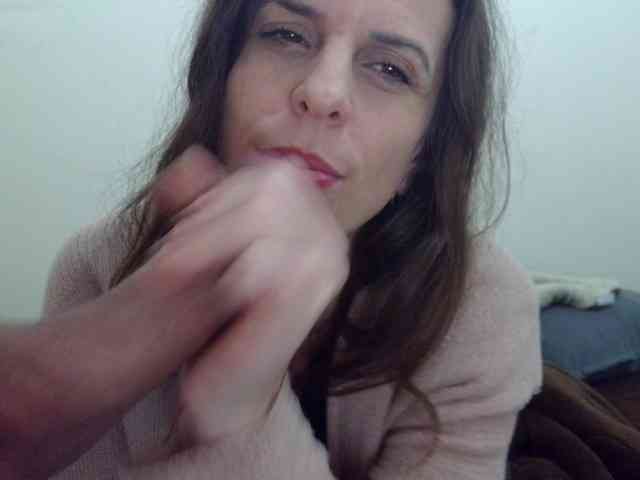 Modelo: august-laura