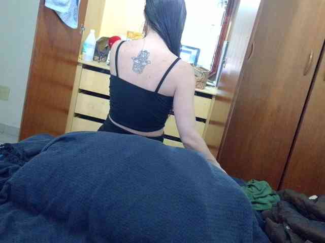 august-laura webcam