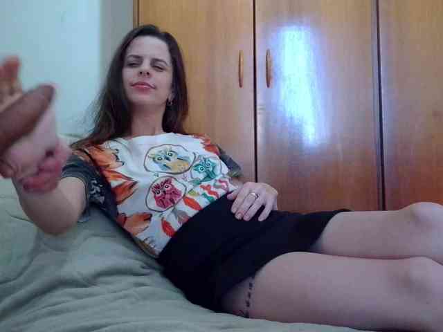 august-laura webcam