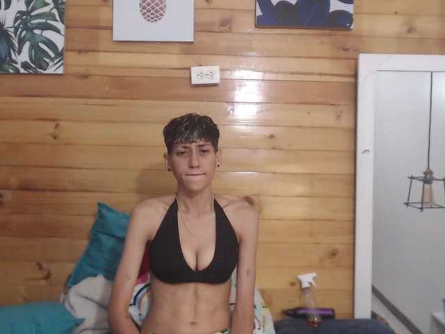 HottAlexxxa live cam on BongaCams