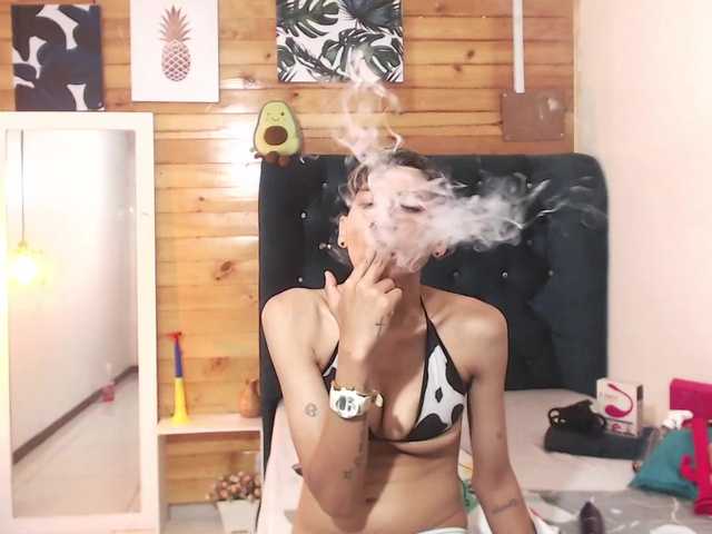 HottAlexxxa live cam on BongaCams
