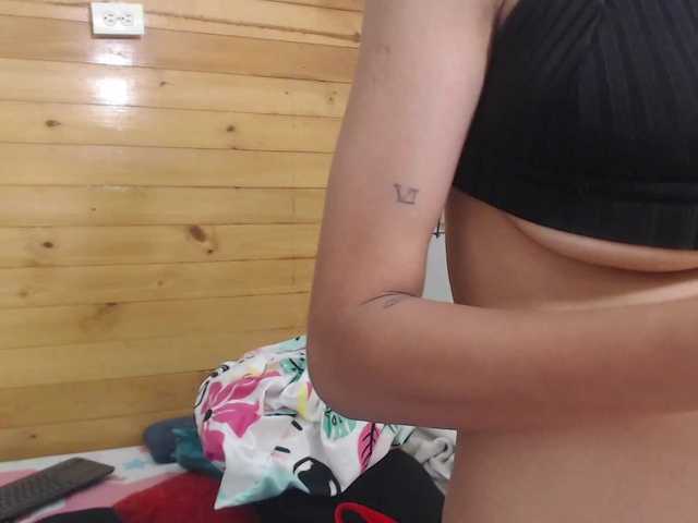HottAlexxxa live cam on BongaCams