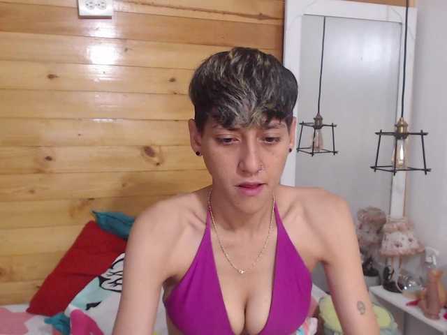 HottAlexxxa live cam on BongaCams