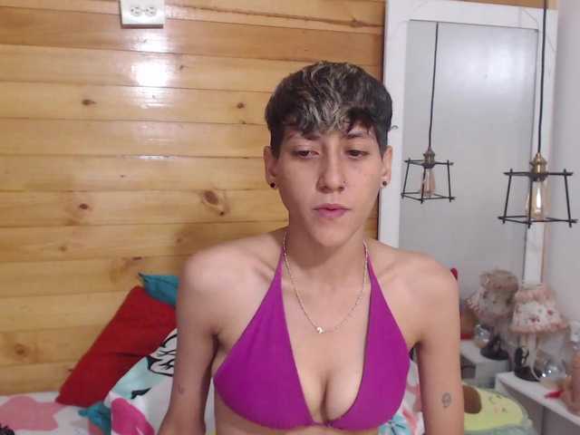 HottAlexxxa live cam on BongaCams