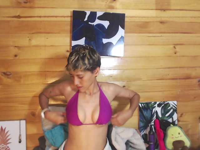 HottAlexxxa live cam on BongaCams
