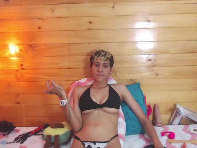 HottAlexxxa live cam on BongaCams