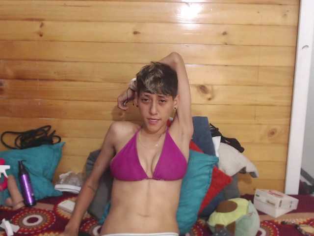 HottAlexxxa live cam on BongaCams