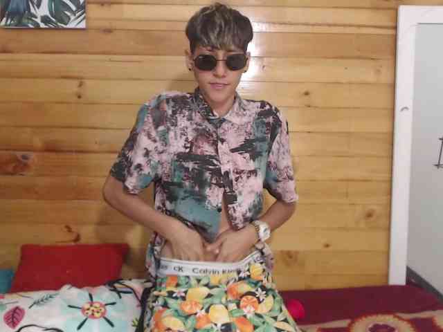 HottAlexxxa webcam