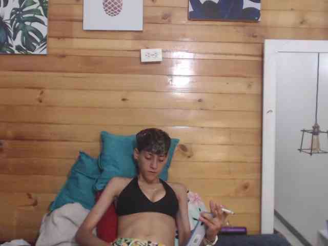 HottAlexxxa webcam