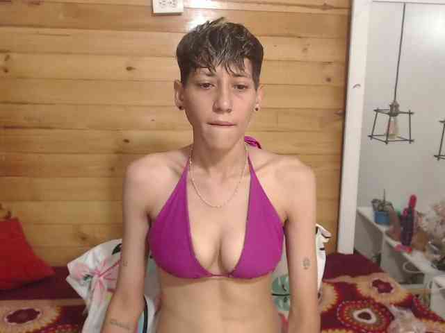 HottAlexxxa webcam