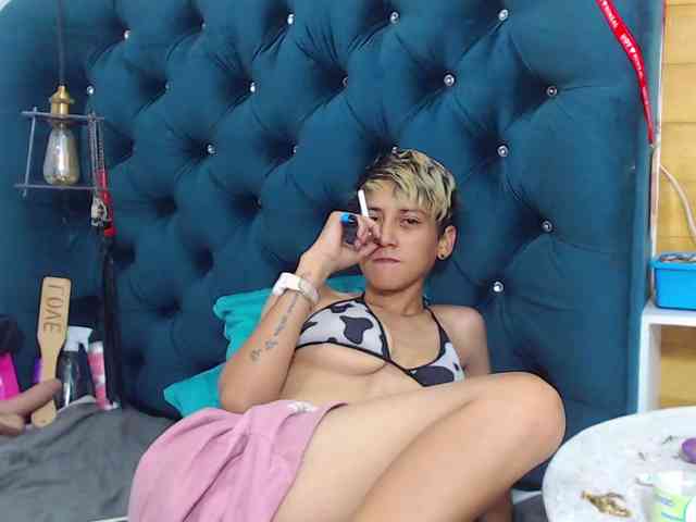 HottAlexxxa webcam