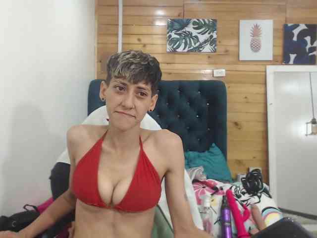 HottAlexxxa webcam
