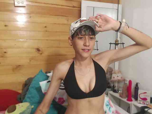HottAlexxxa webcam