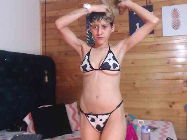 HottAlexxxa webcam