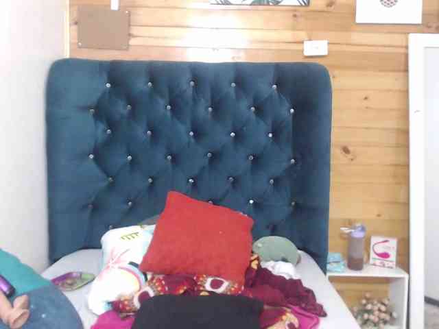 HottAlexxxa webcam