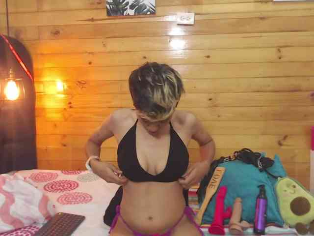 HottAlexxxa