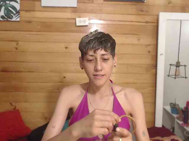 HottAlexxxa webcam