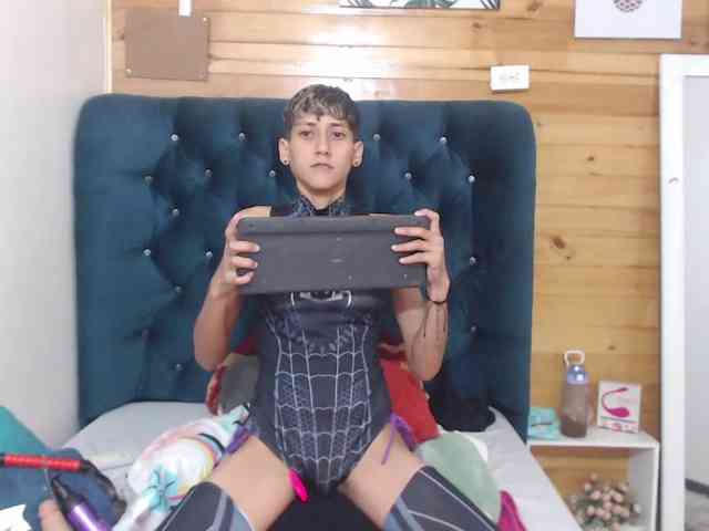 HottAlexxxa webcam