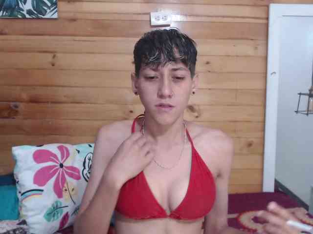 HottAlexxxa webcam