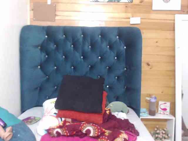 HottAlexxxa webcam