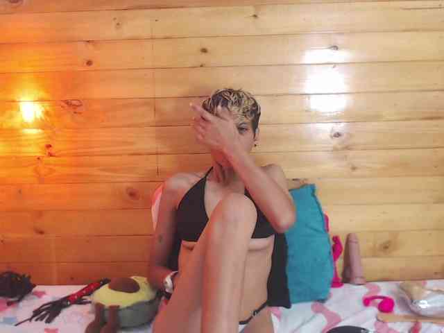 HottAlexxxa webcam