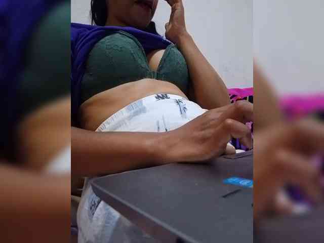 Stellahsexylove webcam