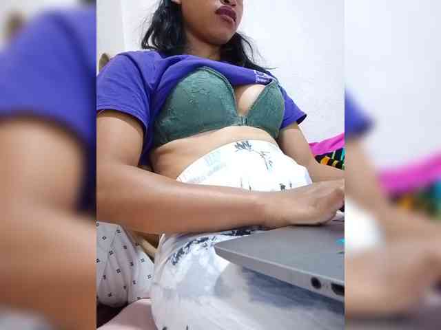 Stellahsexylove webcam