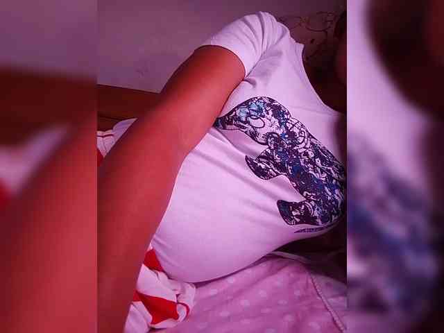 Stellahsexylove webcam
