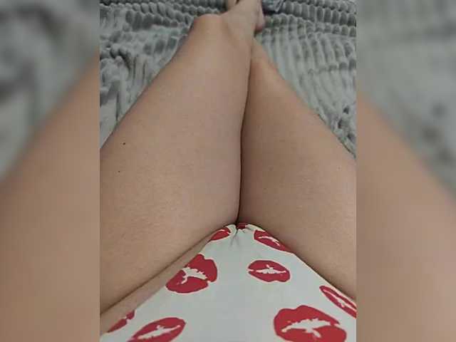 Kiskis-s's BongaCams show and profile