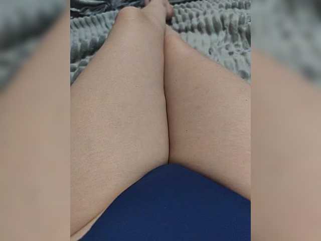 Kiskis-s's BongaCams show and profile