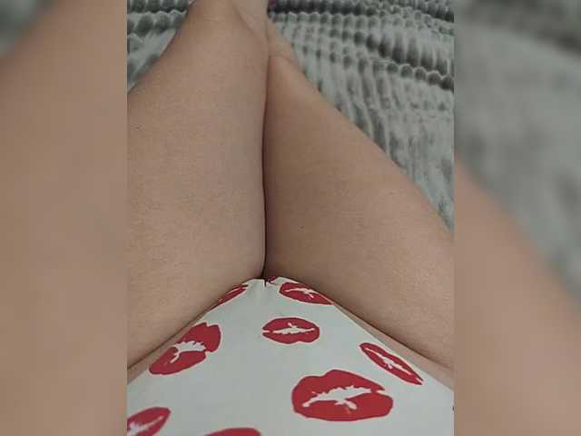 Kiskis-s's BongaCams show and profile