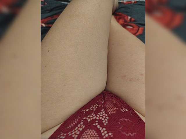 Kiskis-s, live now on BongaCams